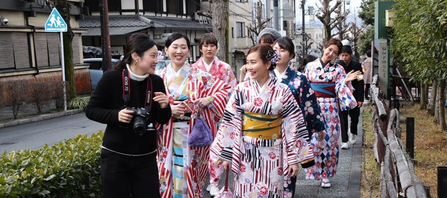 京都観光で人気のロケプランって何？