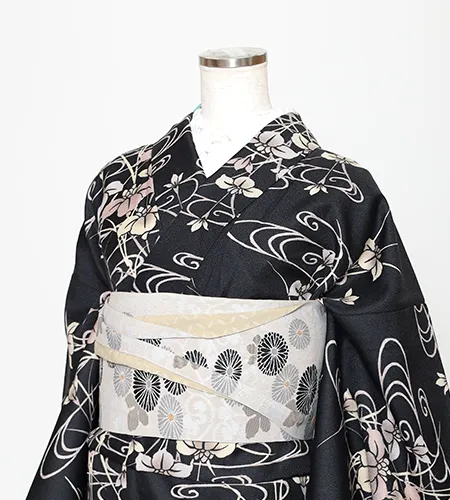 京都観光用着物レンタル専門店京あるきのハイグレード着物プランのお着物一例