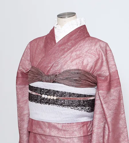 京都観光用着物レンタル専門店京あるきのプレミアム着物プランのお着物一例